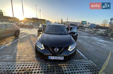 Внедорожник / Кроссовер Nissan Rogue 2016 в Киеве
