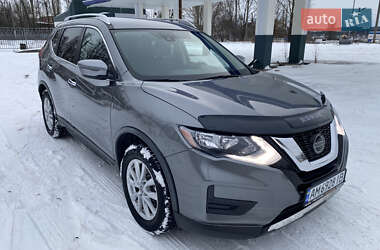 Внедорожник / Кроссовер Nissan Rogue 2019 в Киеве