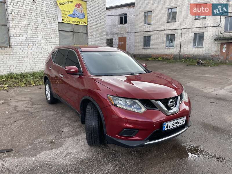 Внедорожник / Кроссовер Nissan Rogue 2014 в Чернигове
