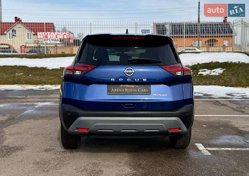 Внедорожник / Кроссовер Nissan Rogue 2021 в Киеве