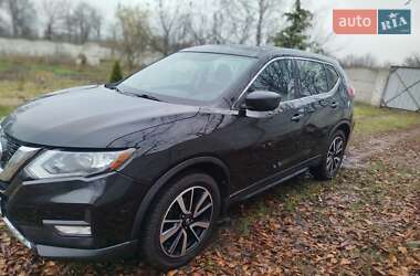 Позашляховик / Кросовер Nissan Rogue 2016 в Харкові