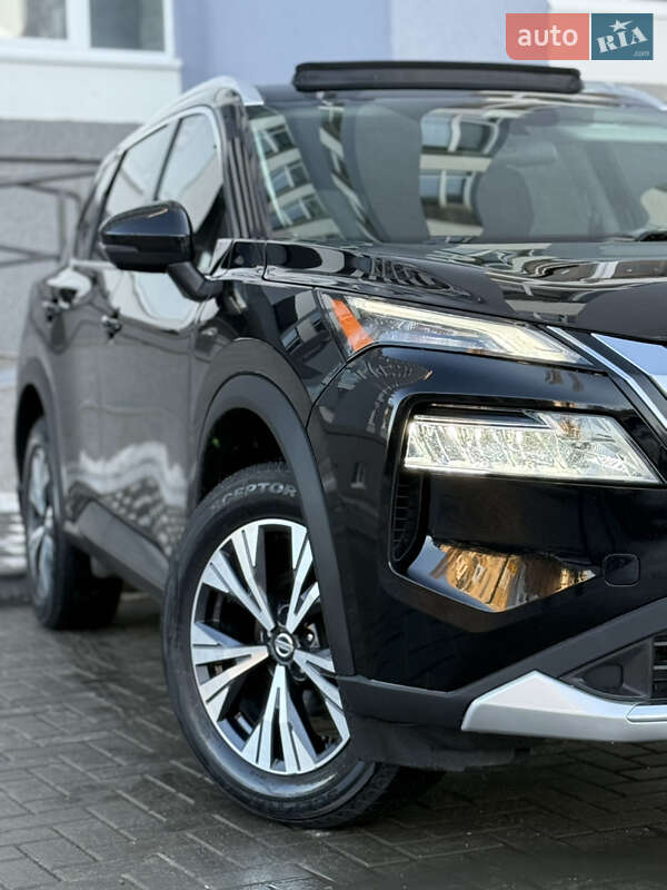 Внедорожник / Кроссовер Nissan Rogue 2021 в Белой Церкви