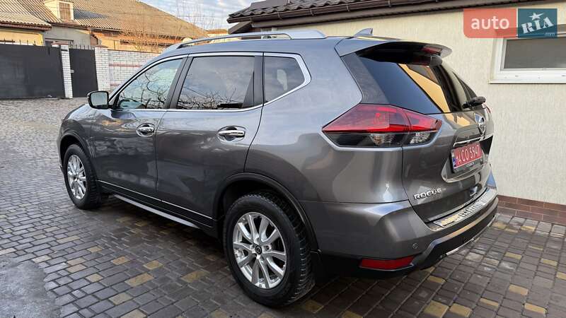 Внедорожник / Кроссовер Nissan Rogue 2020 в Виннице