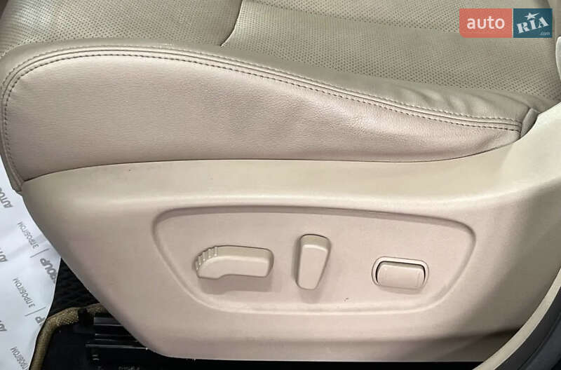 Внедорожник / Кроссовер Nissan Rogue 2016 в Одессе