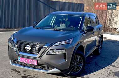 Позашляховик / Кросовер Nissan Rogue 2021 в Львові