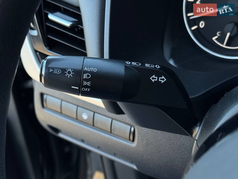 Внедорожник / Кроссовер Nissan Rogue 2021 в Ровно фото 36 Внедорожник / Кроссовер Nissan Rogue 2021 в Ровно