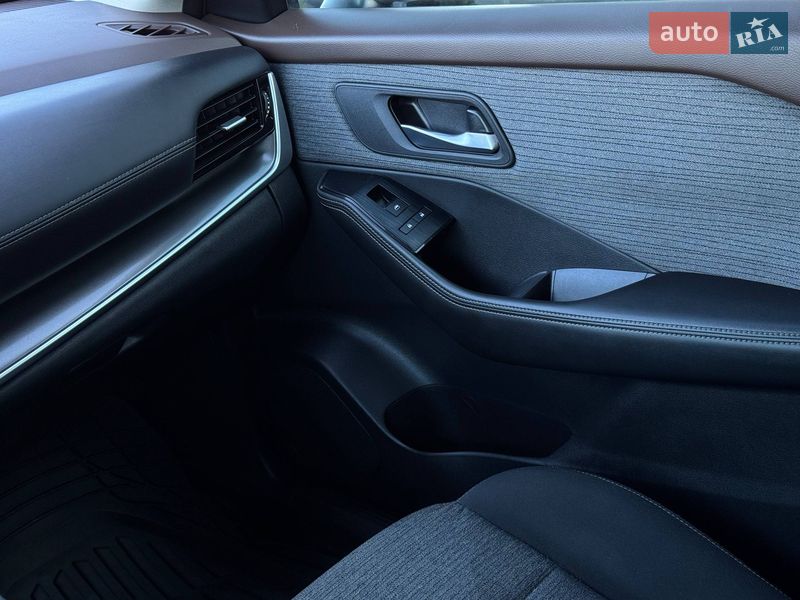 Внедорожник / Кроссовер Nissan Rogue 2021 в Ровно фото 47 Внедорожник / Кроссовер Nissan Rogue 2021 в Ровно