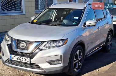 Позашляховик / Кросовер Nissan Rogue 2018 в Дніпрі