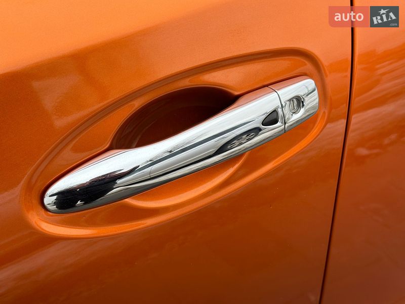 Внедорожник / Кроссовер Nissan Rogue 2019 в Киеве