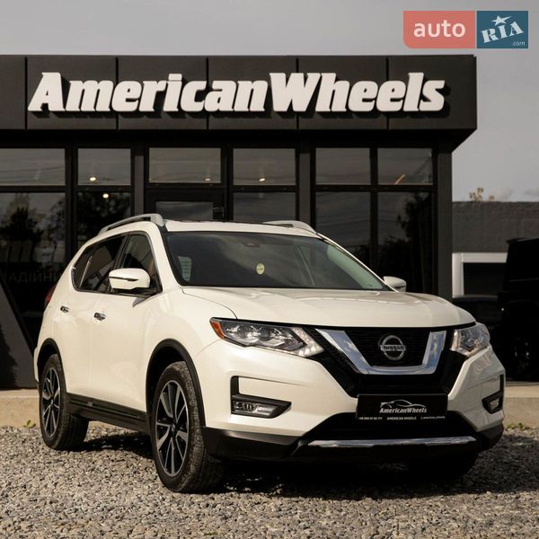 Внедорожник / Кроссовер Nissan Rogue 2019 в Черновцах
