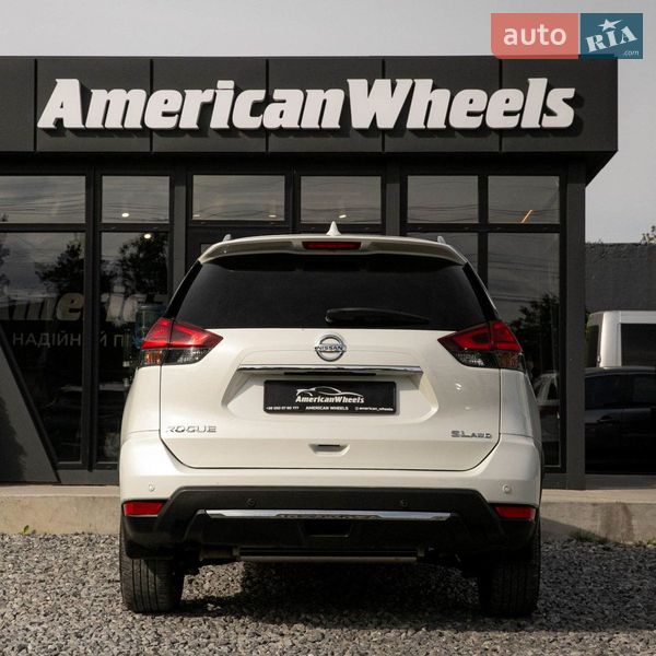 Внедорожник / Кроссовер Nissan Rogue 2019 в Черновцах