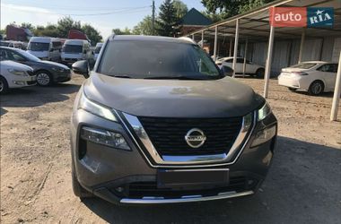 Внедорожник / Кроссовер Nissan Rogue 2021 в Киеве