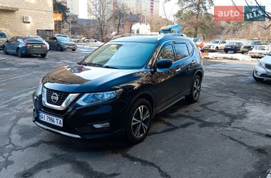 Внедорожник / Кроссовер Nissan Rogue 2019 в Киеве