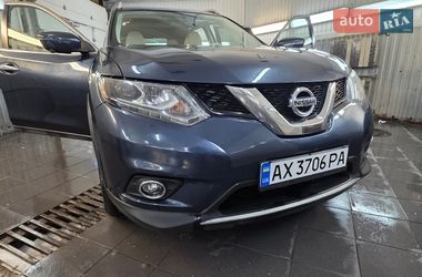 Позашляховик / Кросовер Nissan Rogue 2014 в Києві