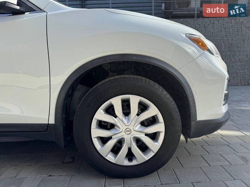 Внедорожник / Кроссовер Nissan Rogue 2018 в Луцке