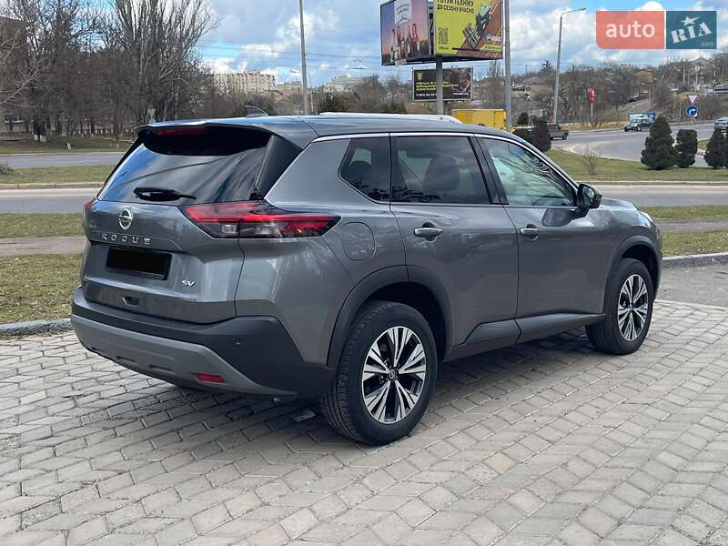 Внедорожник / Кроссовер Nissan Rogue 2021 в Одессе