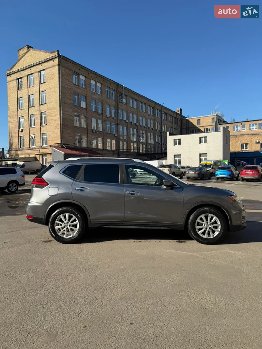 2017 Nissan Rogue - мініатюра 6