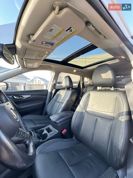 Внедорожник / Кроссовер Nissan Rogue 2018 в Киеве