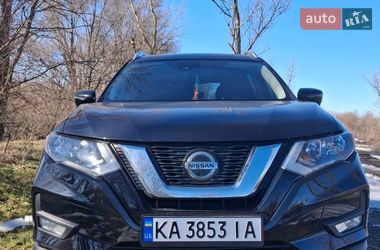 Внедорожник / Кроссовер Nissan Rogue 2018 в Киеве