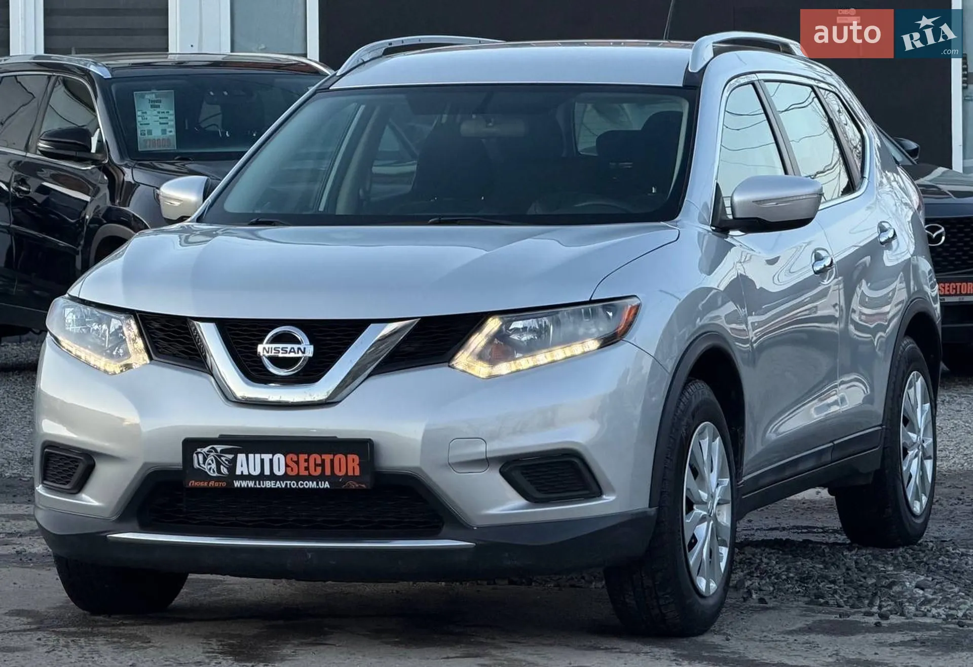 2015 Nissan Rogue - мініатюра 2