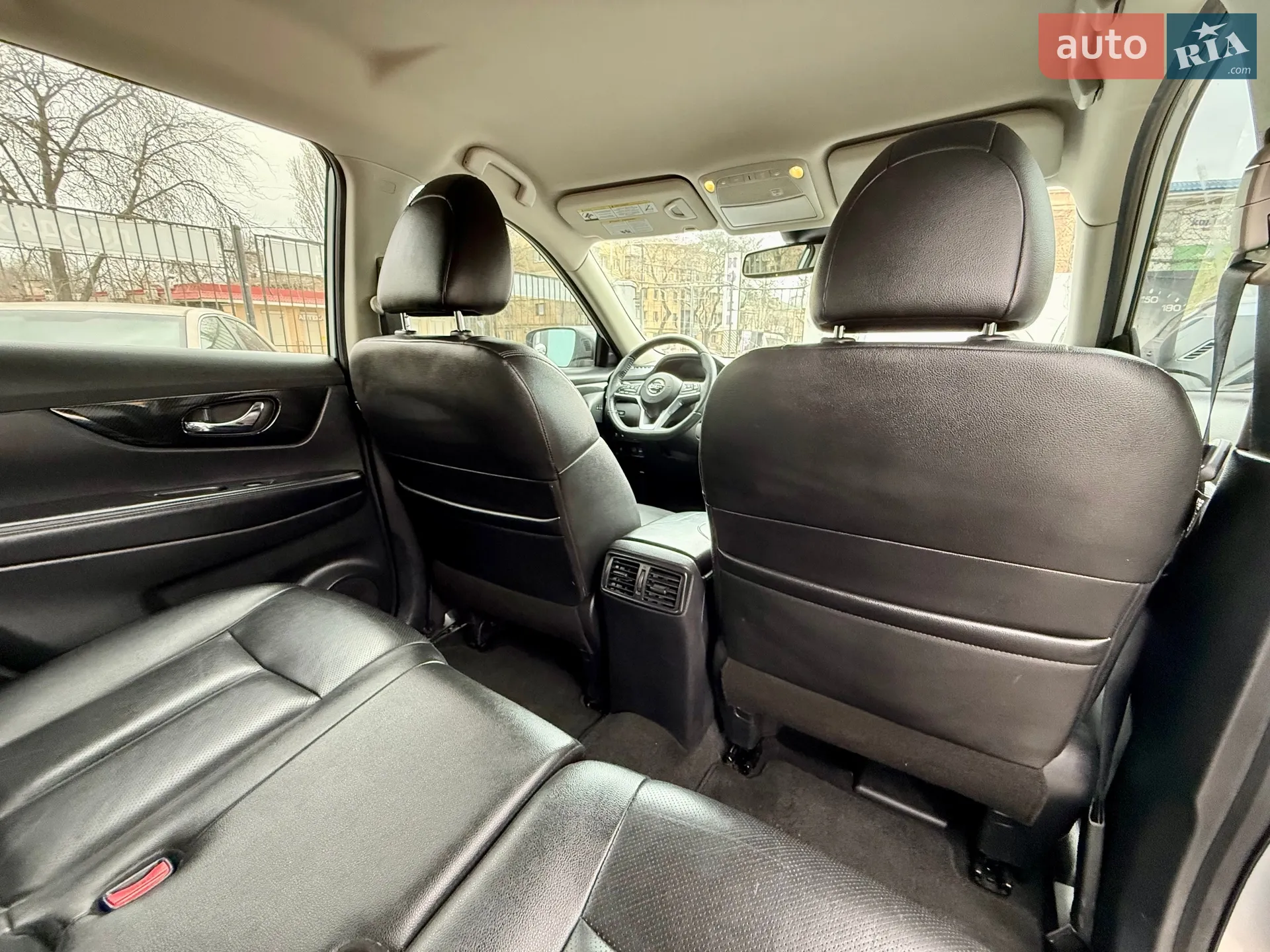 2019 Nissan Rogue - мініатюра 23