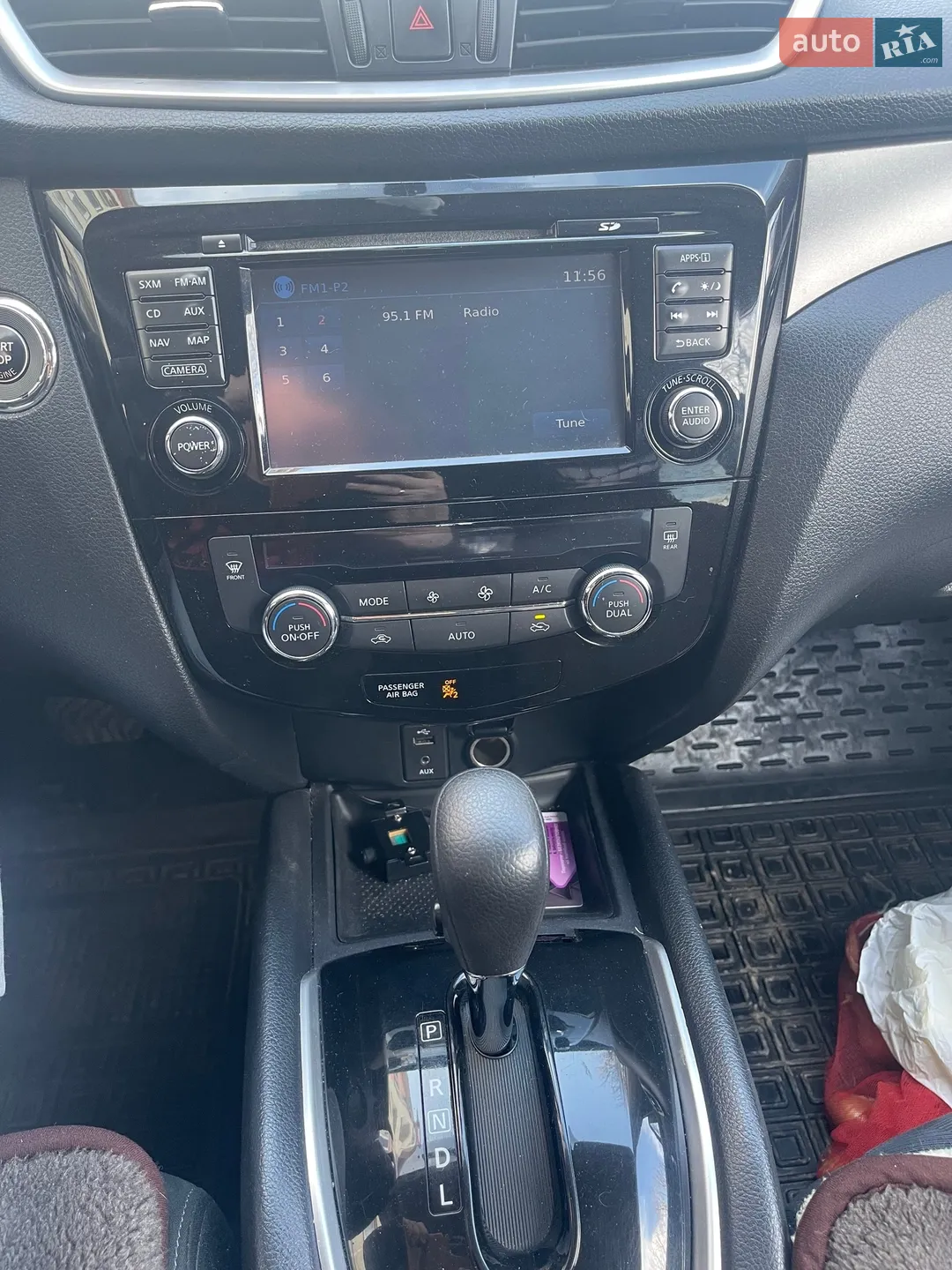 2015 Nissan Rogue - мініатюра 10