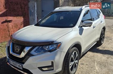 Внедорожник / Кроссовер Nissan Rogue 2017 в Днепре