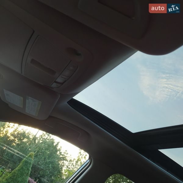 Внедорожник / Кроссовер Nissan Rogue 2014 в Львове