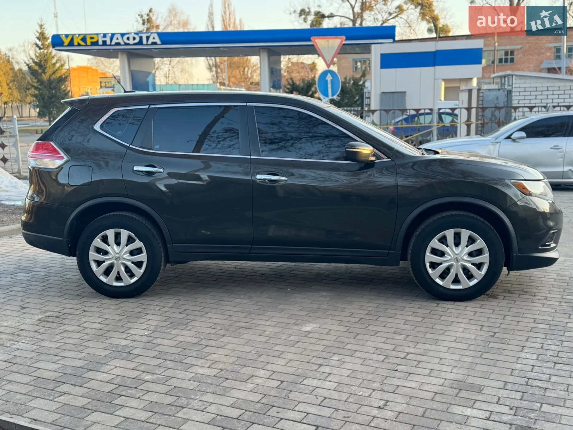 2015 Nissan Rogue - мініатюра 10