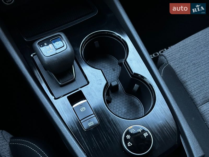 Внедорожник / Кроссовер Nissan Rogue 2022 в Львове