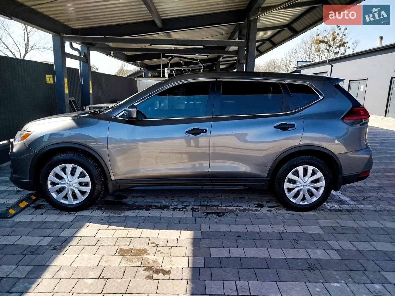 2017 Nissan Rogue - мініатюра 13