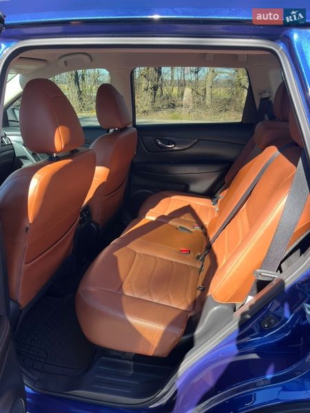 Внедорожник / Кроссовер Nissan Rogue 2020 в Киеве