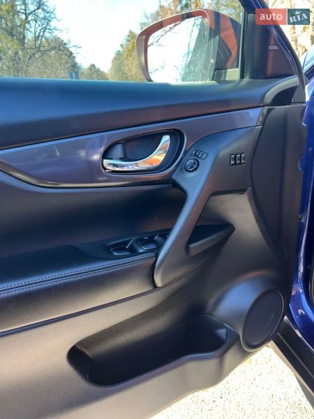 Внедорожник / Кроссовер Nissan Rogue 2020 в Киеве