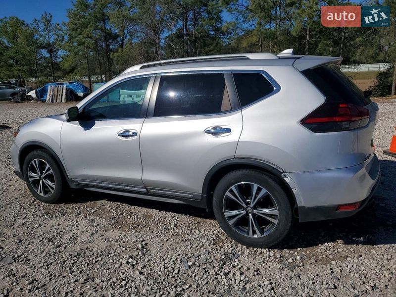 Внедорожник / Кроссовер Nissan Rogue 2018 в Львове