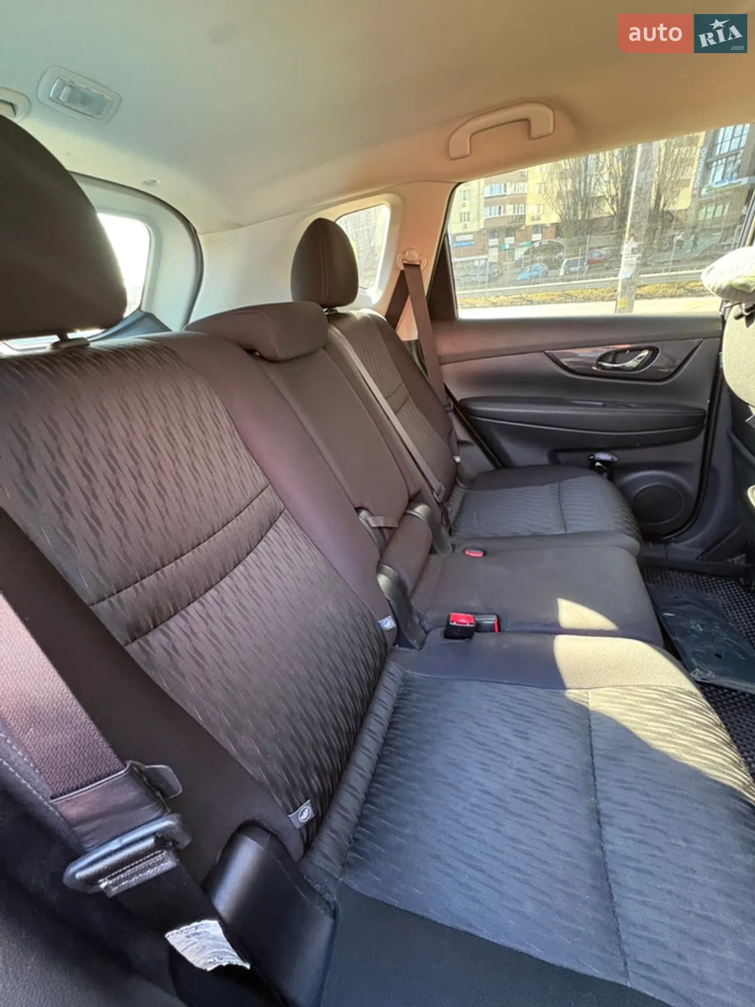 2017 Nissan Rogue - мініатюра 9