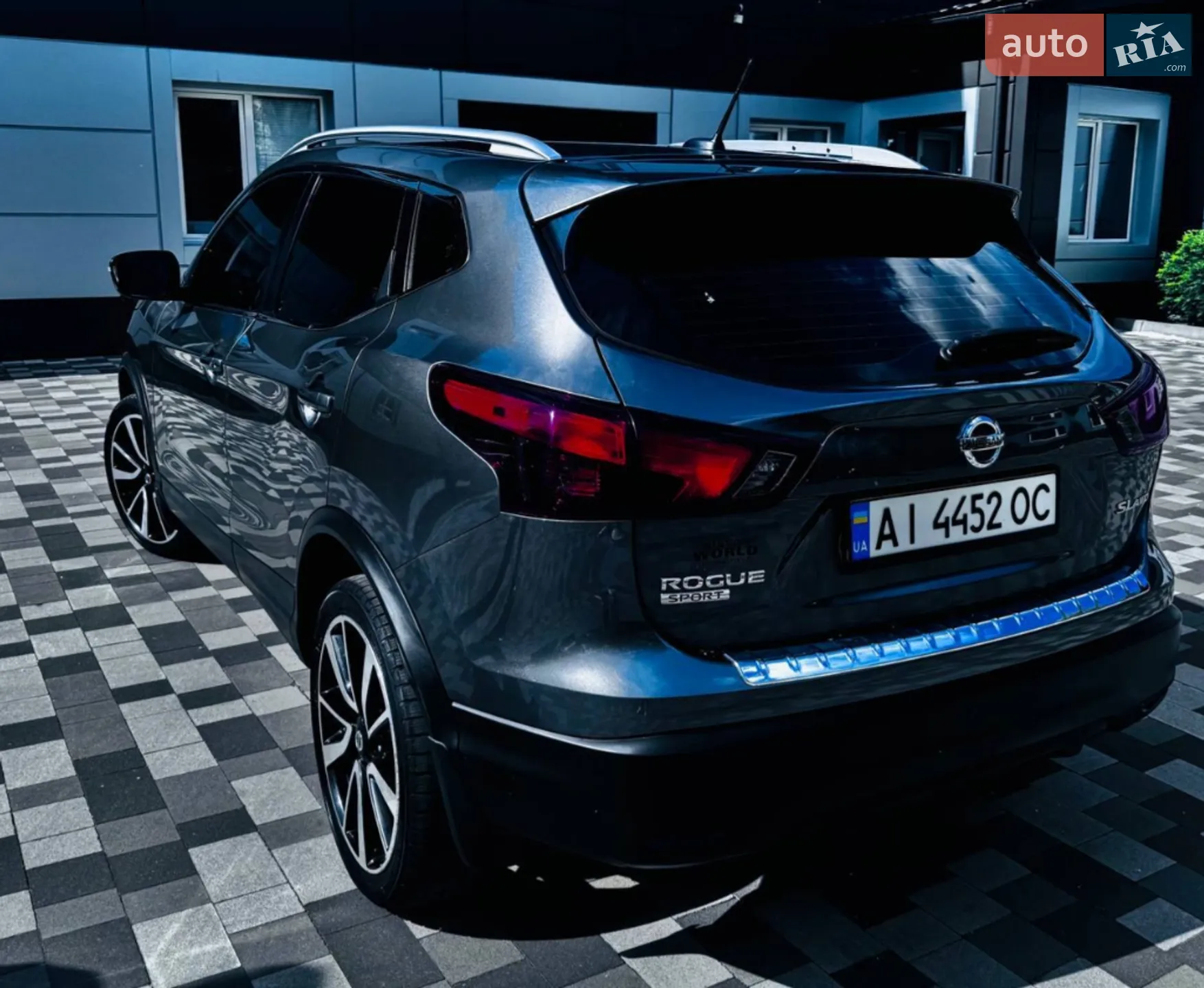 2018 Nissan Rogue - мініатюра 5