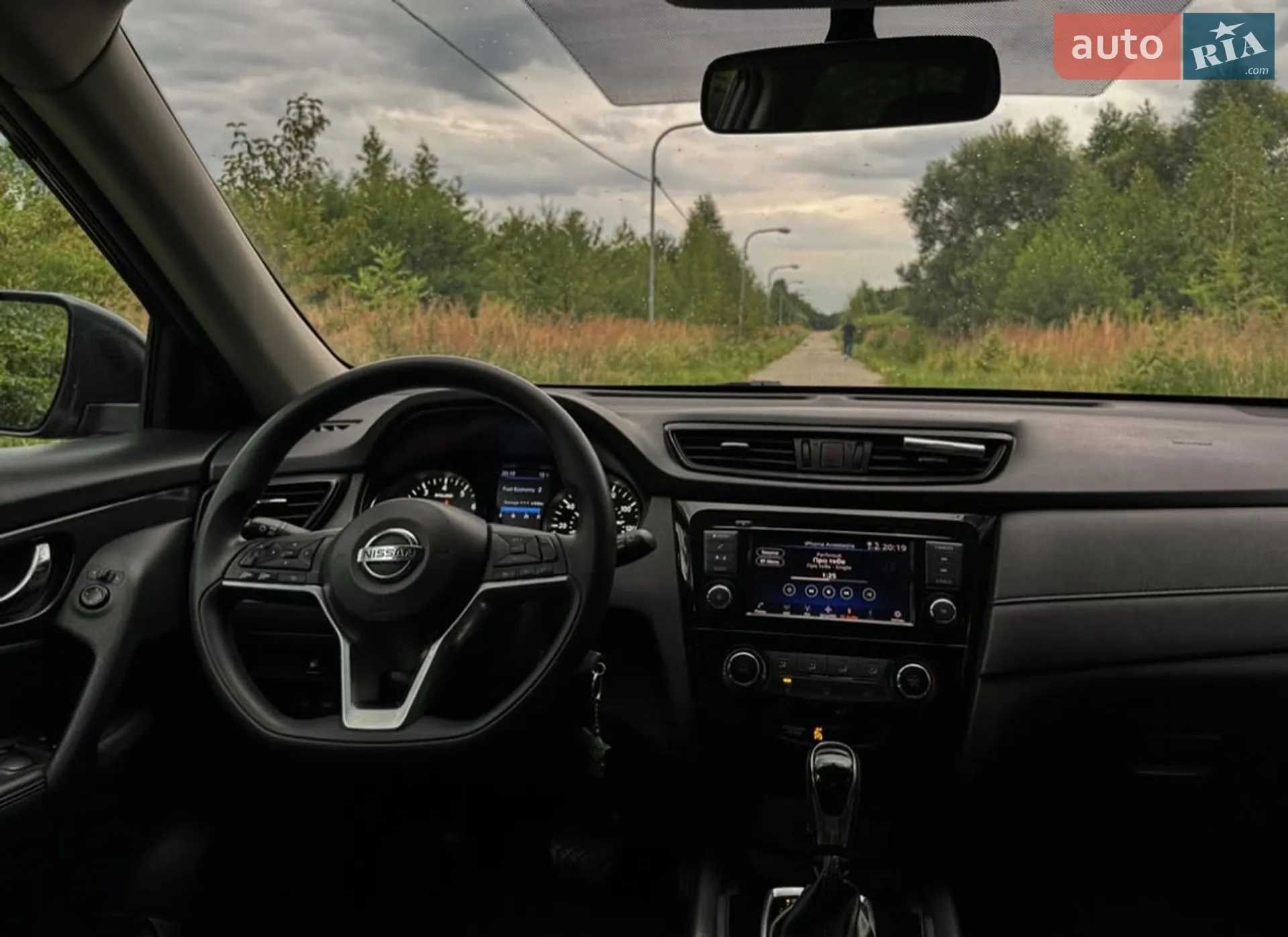 2018 Nissan Rogue - мініатюра 8