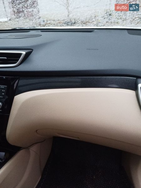 Внедорожник / Кроссовер Nissan Rogue 2014 в Сумах