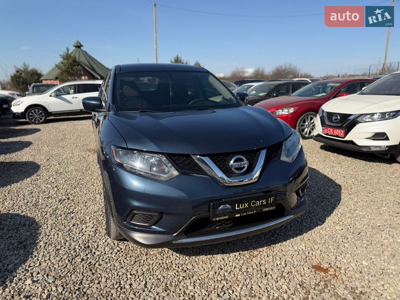 Внедорожник / Кроссовер Nissan Rogue 2016 в Ивано-Франковске