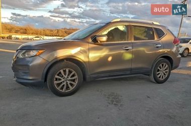 Внедорожник / Кроссовер Nissan Rogue 2019 в Стрые