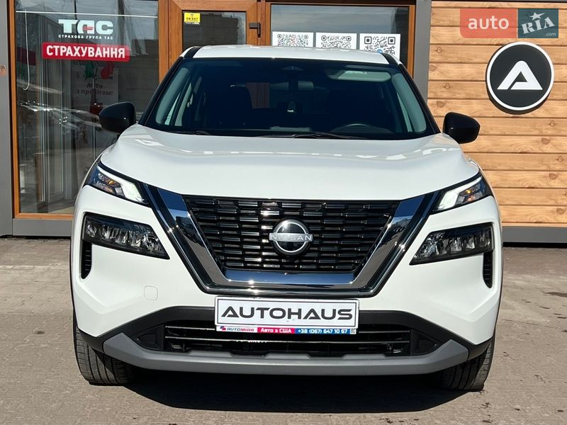 Внедорожник / Кроссовер Nissan Rogue 2023 в Житомире