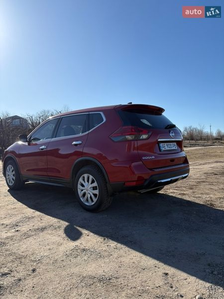 Позашляховик / Кросовер Nissan Rogue 2016 в Дніпрі