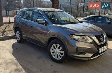 Позашляховик / Кросовер Nissan Rogue 2016 в Києві