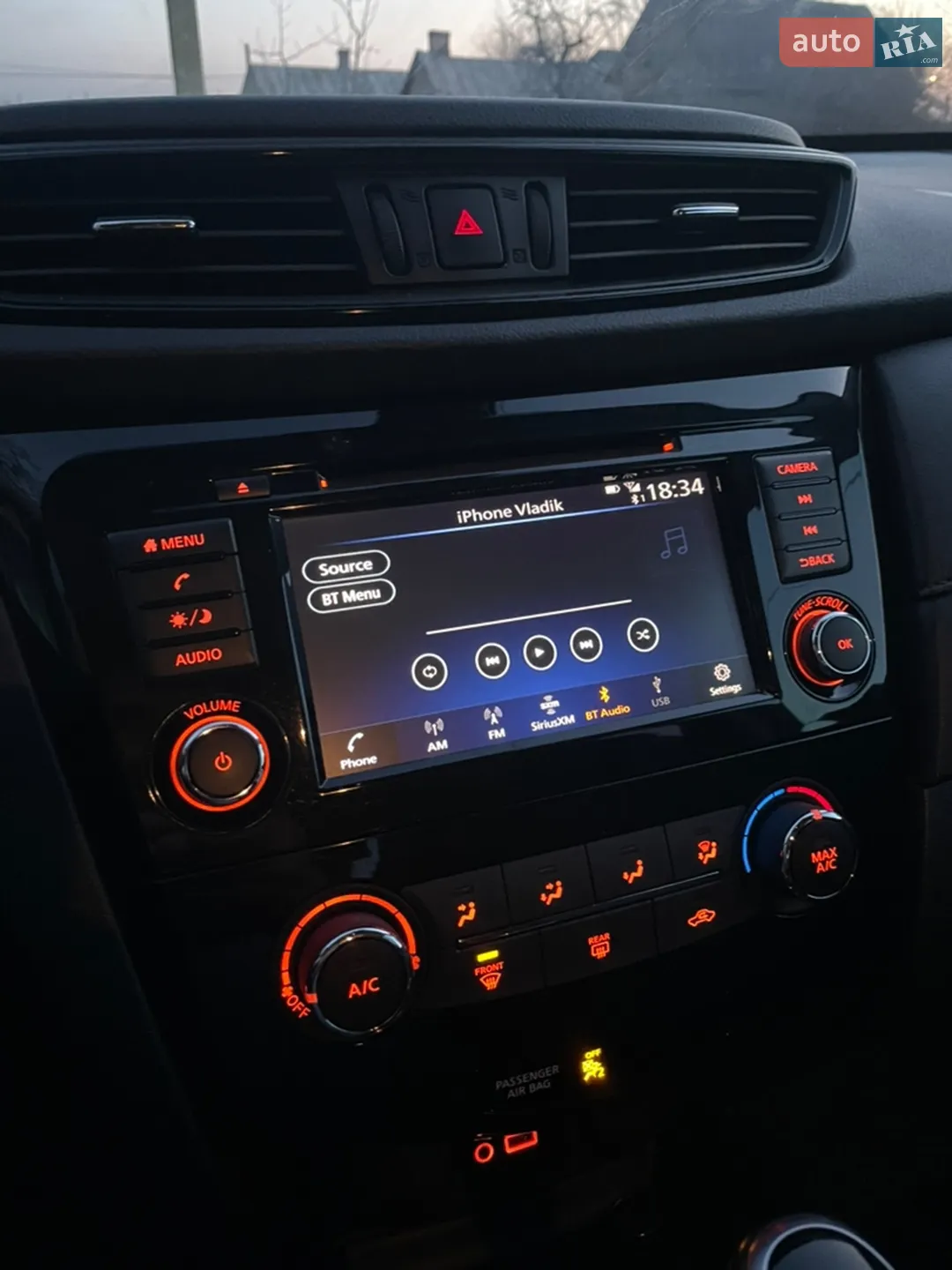 2019 Nissan Rogue - мініатюра 14