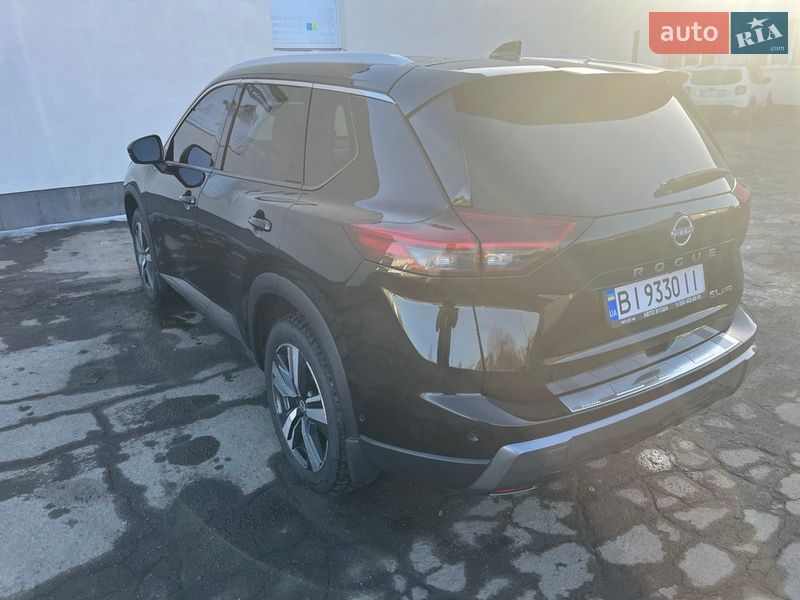 Внедорожник / Кроссовер Nissan Rogue 2024 в Полтаве
