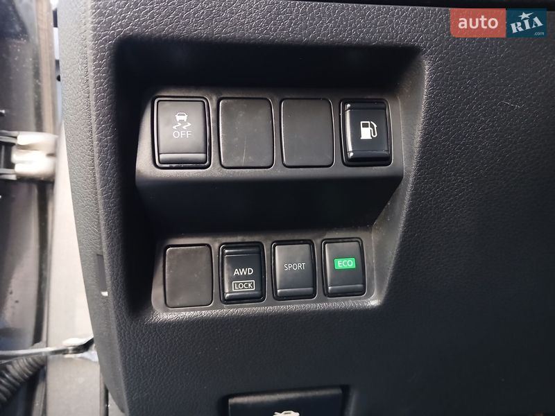 Внедорожник / Кроссовер Nissan Rogue 2018 в Кременце