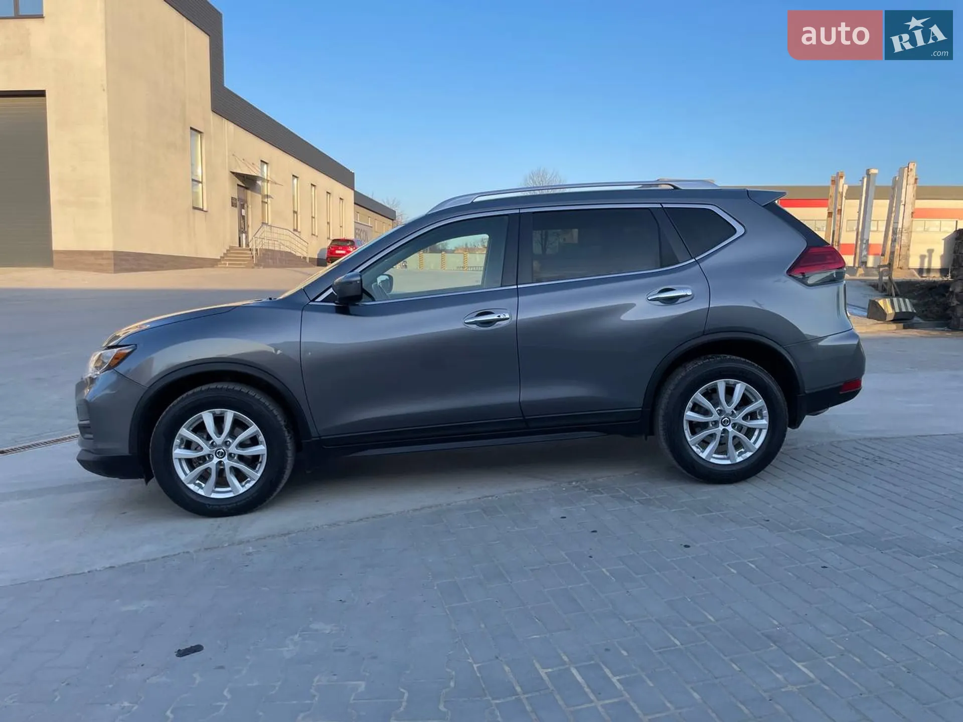 2017 Nissan Rogue - мініатюра 4