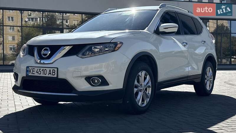 Внедорожник / Кроссовер Nissan Rogue 2016 в Днепре