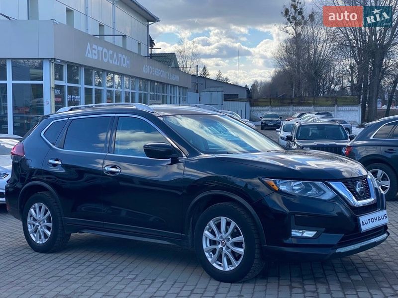 Внедорожник / Кроссовер Nissan Rogue 2018 в Житомире