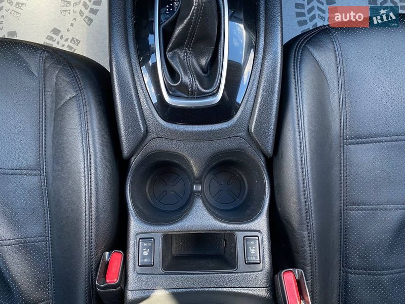 Внедорожник / Кроссовер Nissan Rogue 2018 в Житомире